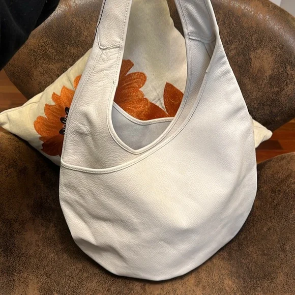 Coach white leather sling hobo - traded with a “friend”  (Style Number 27925) - Picture 10 of 16